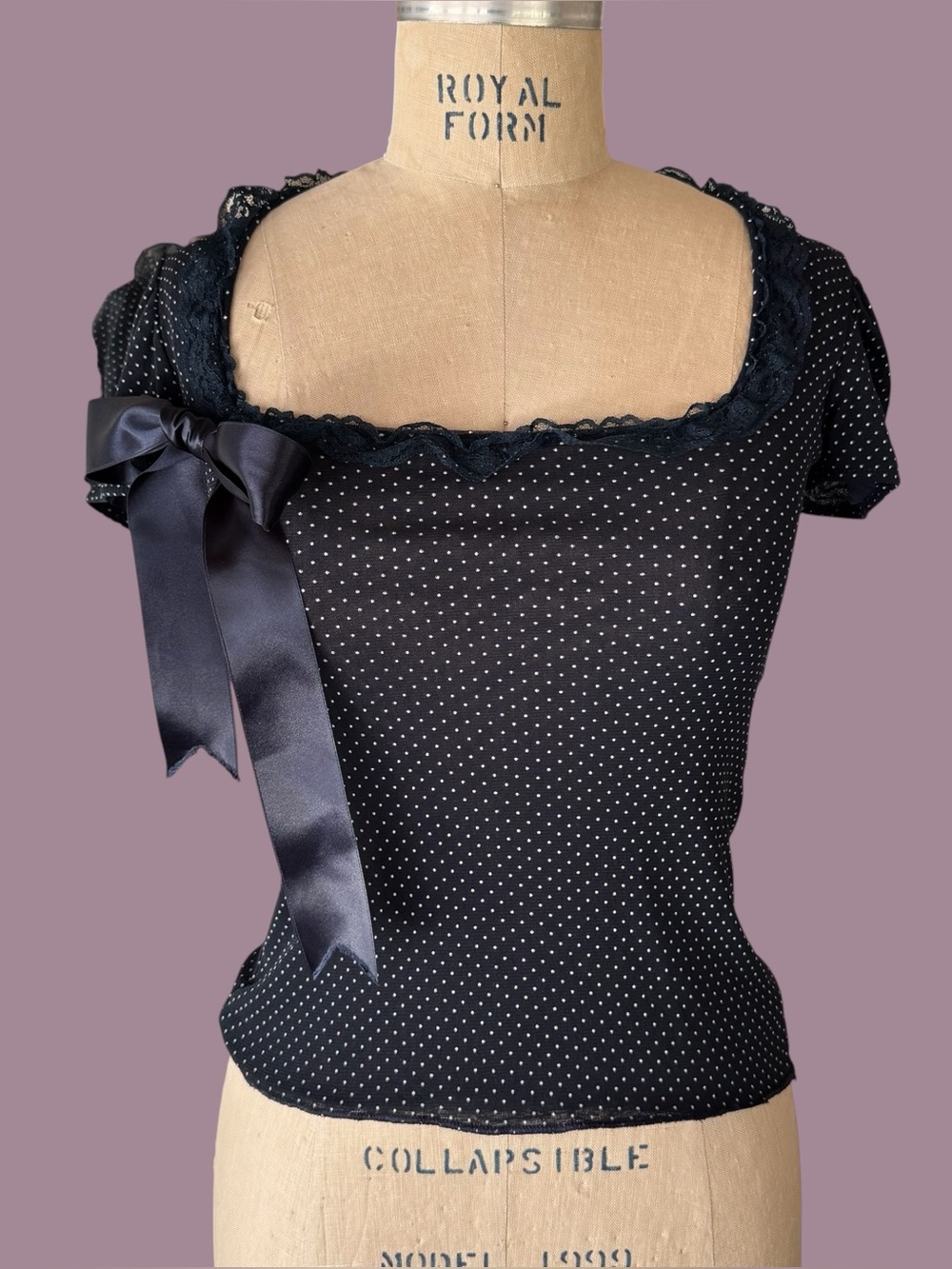 Vintage Y2K Navy Blue and White Polkadot Bow Short Sleeve Shirt